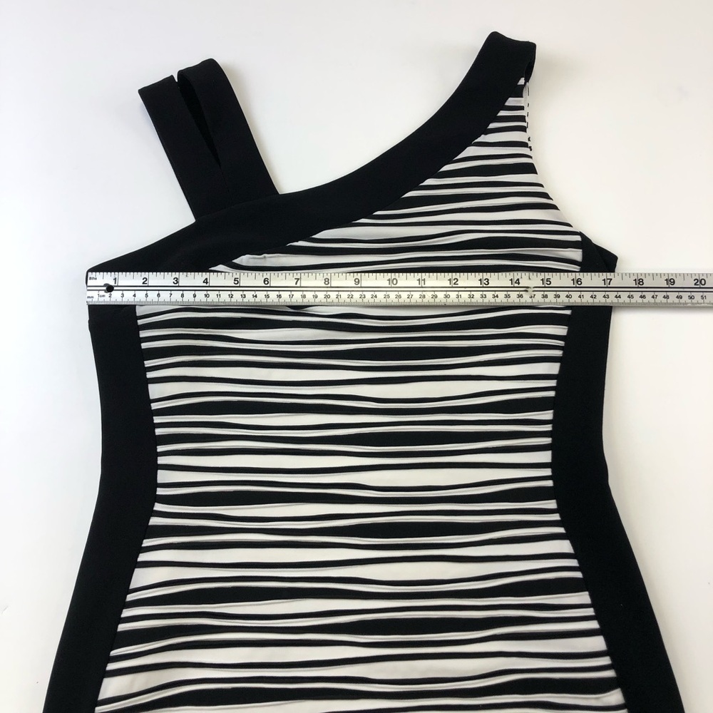 Joseph Ribkoff stretch dress black white textural bodycon Size 12 office wedding - Picture 3 of 9